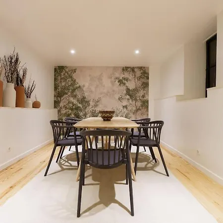 Charm With Patio Lisbona