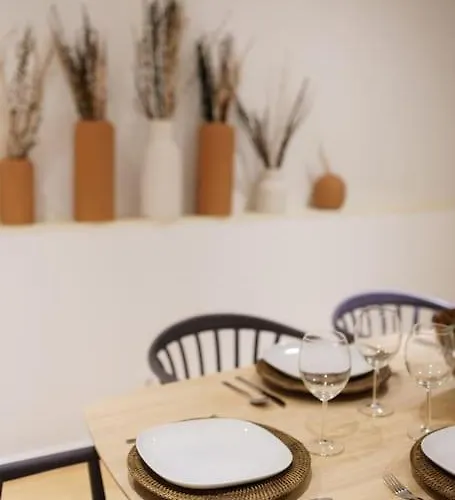 Charm With Patio Appartement Lissabon