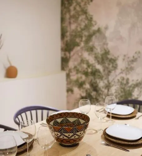 Appartement Charm With Patio Lissabon
