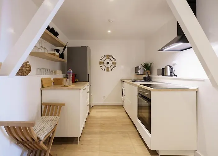 Charm With Patio Appartement *