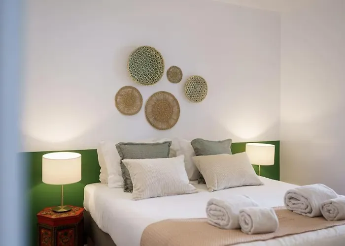 Charm With Patio Appartement Lissabon