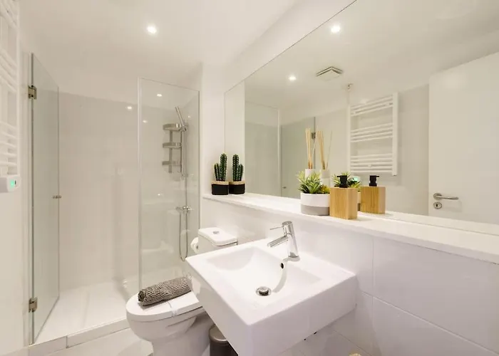 Charm With Patio Appartement