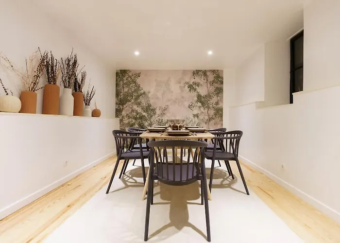 Appartement Charm With Patio Lissabon