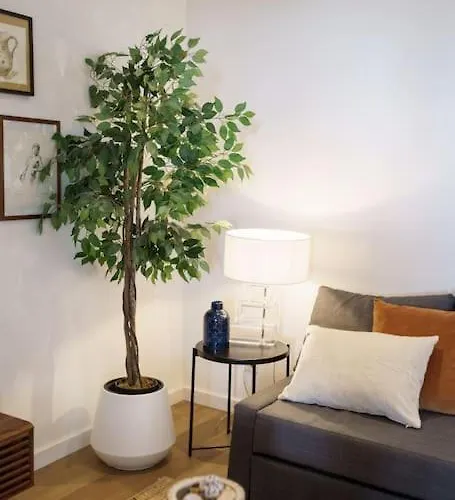 Appartement Charm With Patio Lissabon
