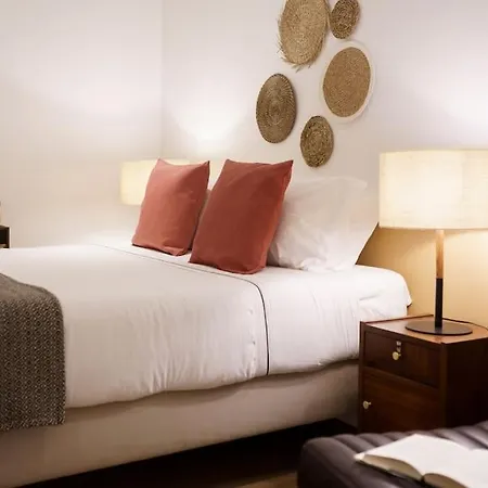 Daire Charm With Patio *