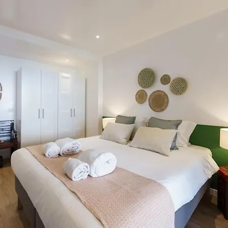 Daire Charm With Patio Lisboa